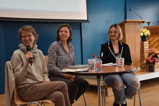 Discussion lors de la Rencontre Romande 2022 Jodie Sangiorgio, Laurence Bachmann, Lauriane Savoy.
